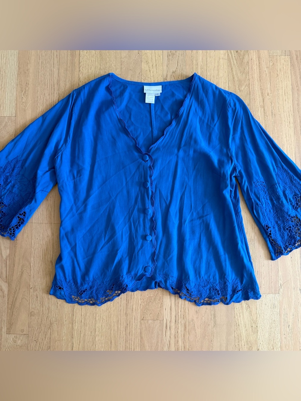 Soft Surroundings Medium Royal Blue Rayon V Neck Blouse with lace bell sleeves